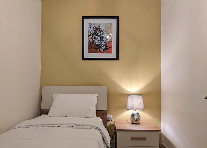 Sweetholidays Malta * Sliema